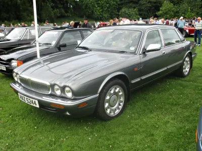 Super V8